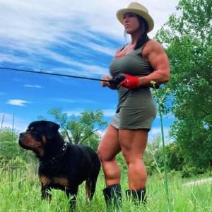 Meet your Posher, Gina